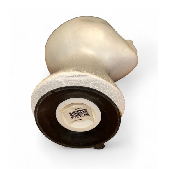 Lot of Paula Young clip on hair wigs - 8 unique styles in blonde - Picture 5 of 14